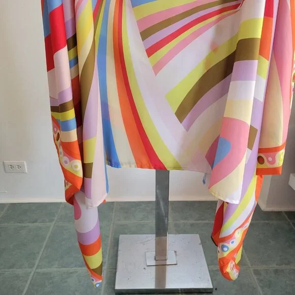 Korean BSY Handmade Multicolor Draped Wide-Width Women’s Kaftan (One Size) - Picture 6 of 12